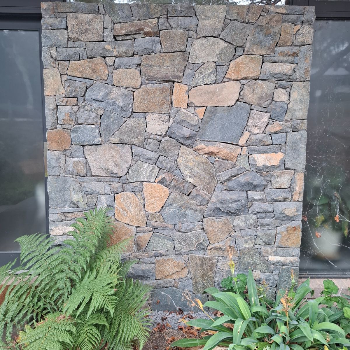 Murrumbateman bluestone dry stacked feature panel by Homestead Stonework