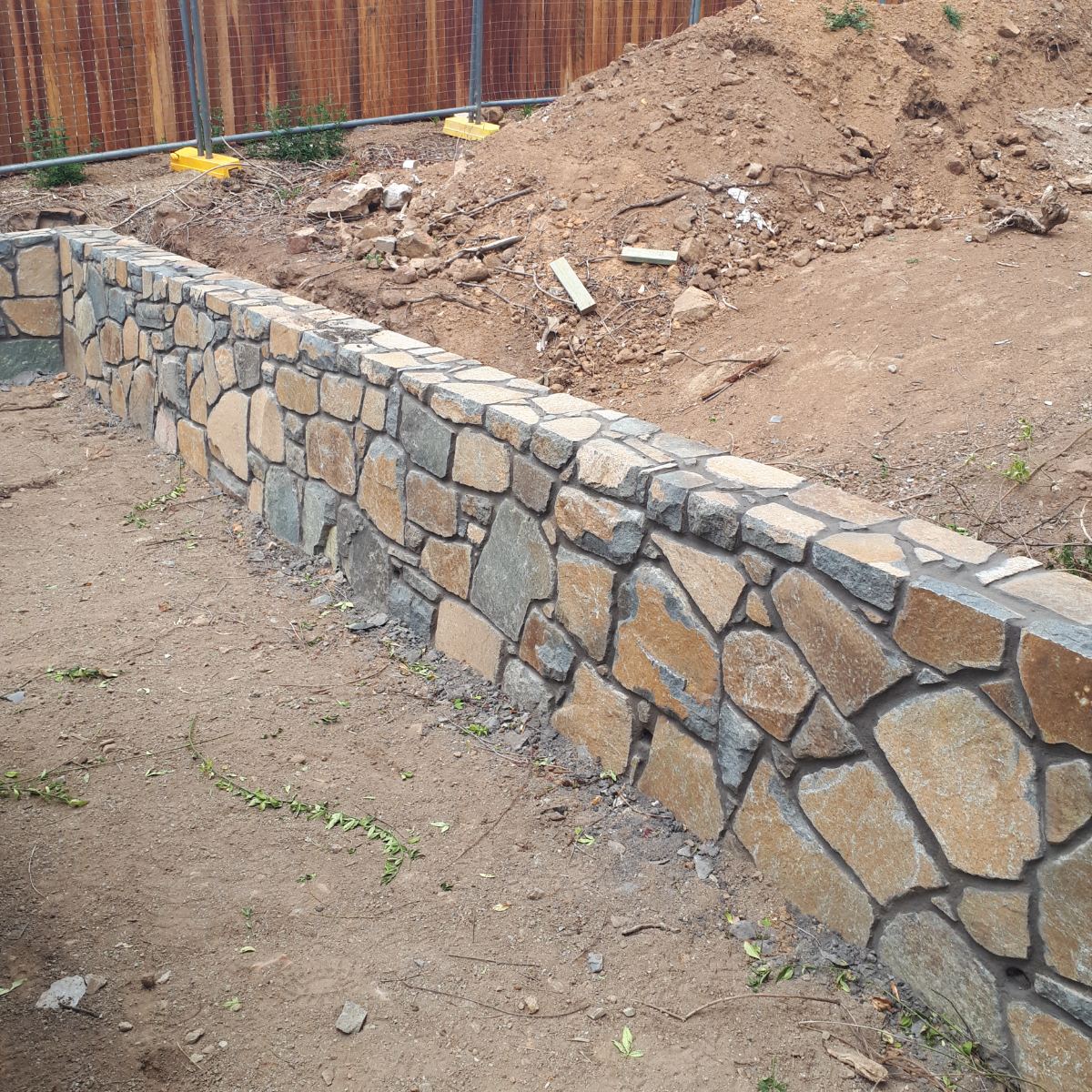 Murrumbateman bluestone, raked mortar joint wall, natural stone masonry by Homestead Stonework, Canberra region